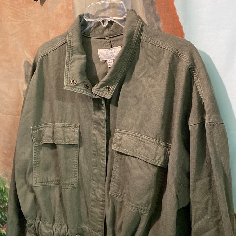 Time and Tru jacket with tie belt - Picture 2 of 8